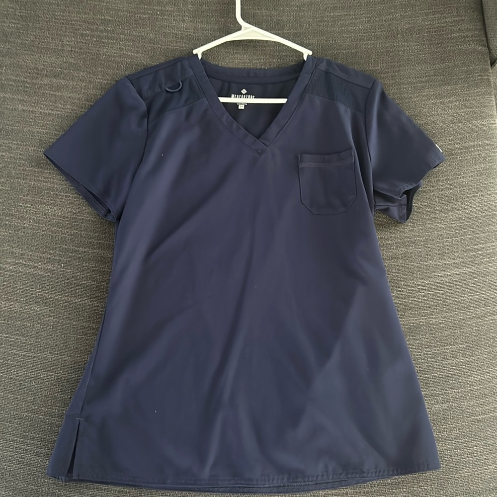 Med Couture 1-Pocket Scrub Top